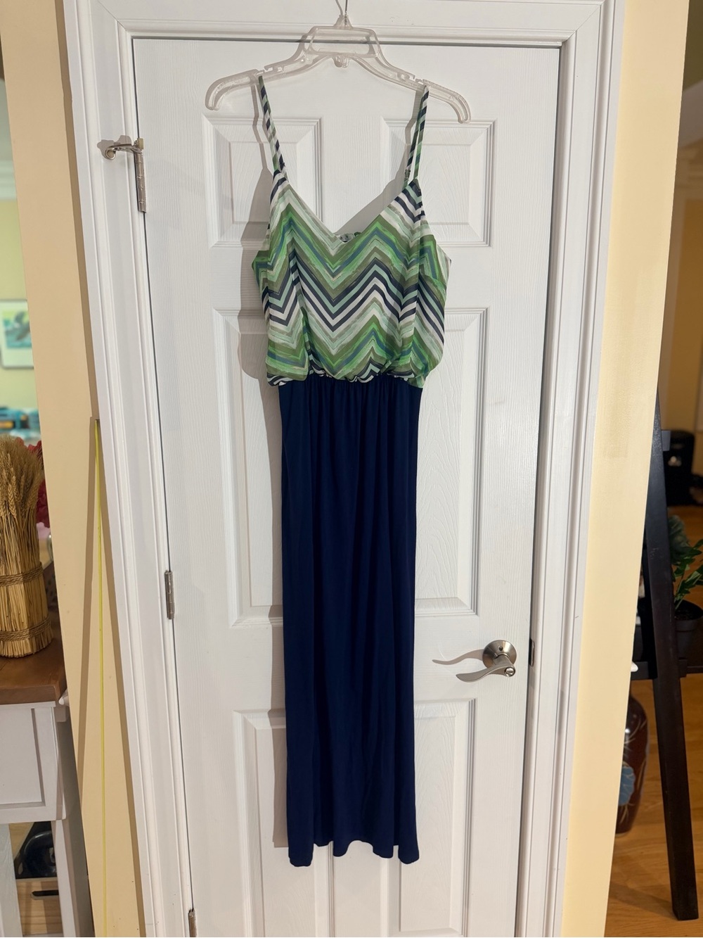 Ladies Size Large "a.n.a" Green Chevron Bodice Navy Maxi Dress GUC